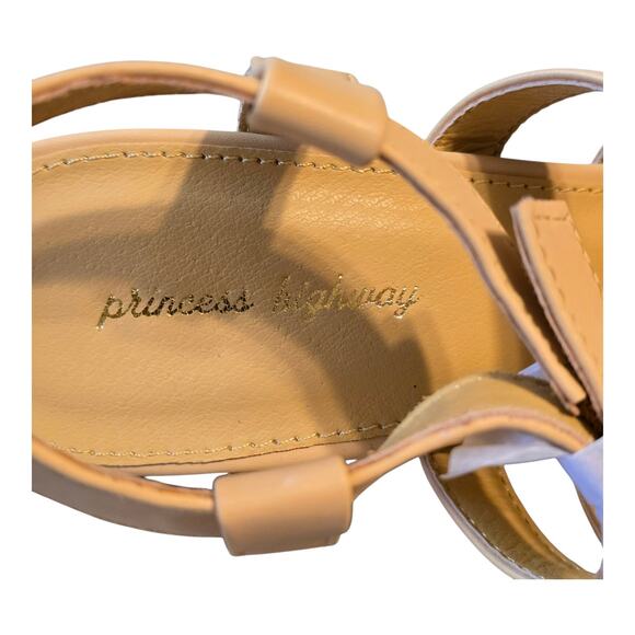 Modcloth Princess Highway Strappy Block Heel Womens 36 US Size 5 Soft Yellow - Picture 4 of 14